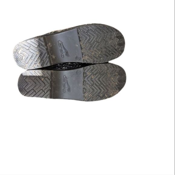 Dansko Black and White Vegan Tweed Clogs Size 39(8) - Picture 4 of 5